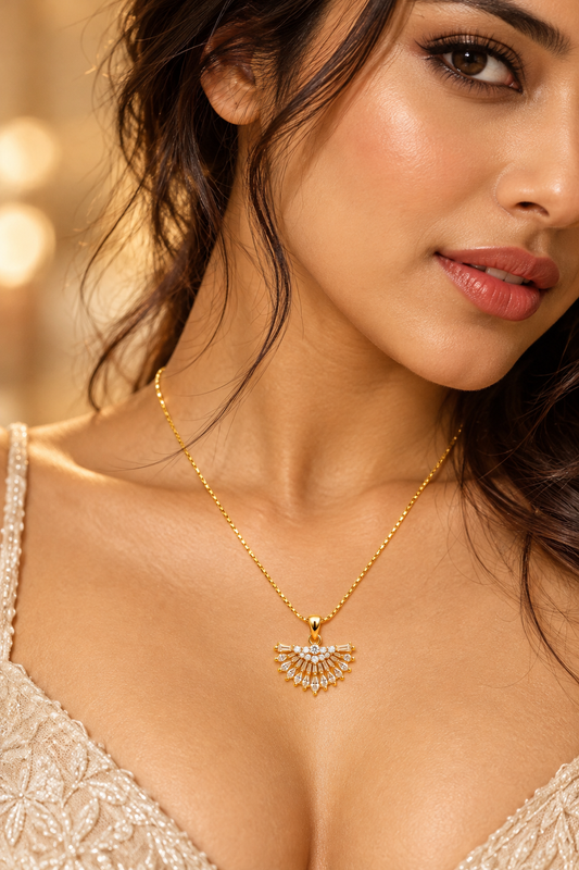 Aurelia Fan Pendant